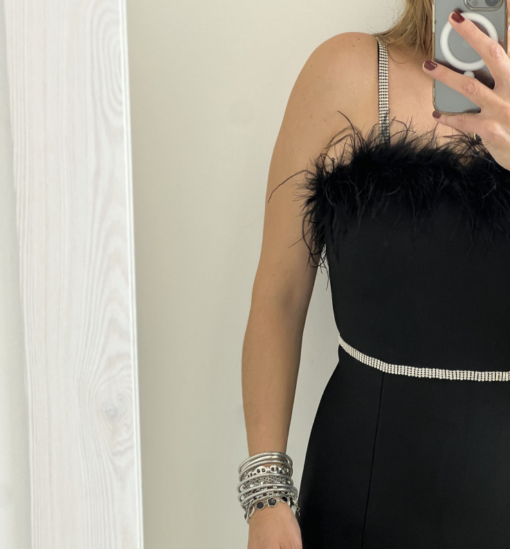 VESTIDO FIESTA PLUMAS STRASS