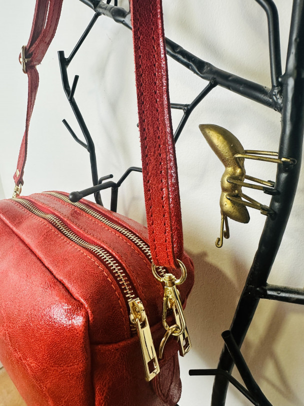 BOLSO PIEL MÁRMOL RED 20X15 CM