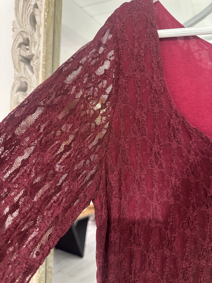 VESTIDO LACE BURDEOS