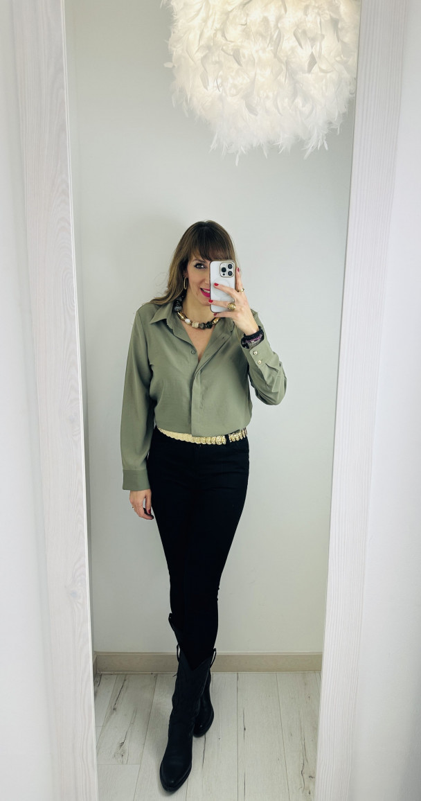 BLUSA VERDE BUTTONS