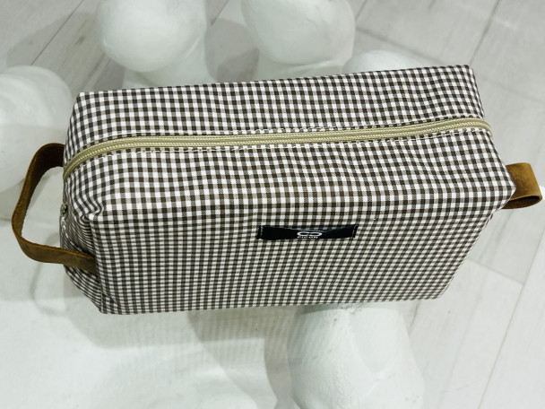 ESTUCHE BROWN CICON