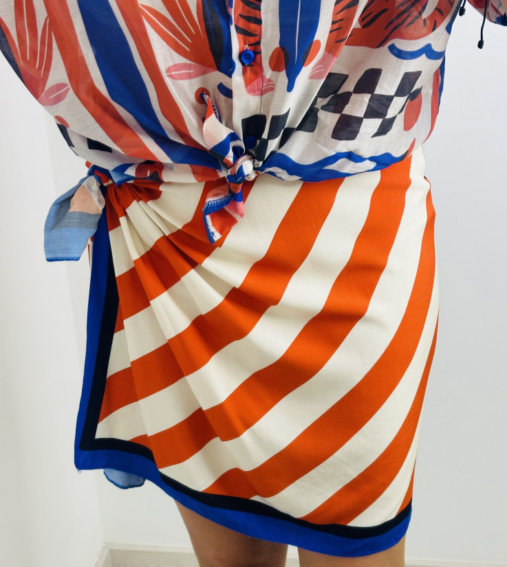 CONJUNTO PAREO + BLUSA BLUE & RED